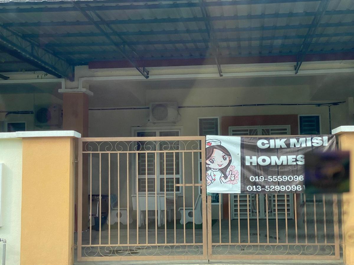 Cik Misi Homestay Sik Bagian luar foto